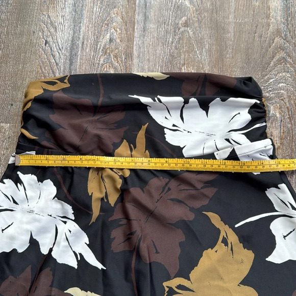 Sunsets | Strapless Cover Up - Picture 7 of 10